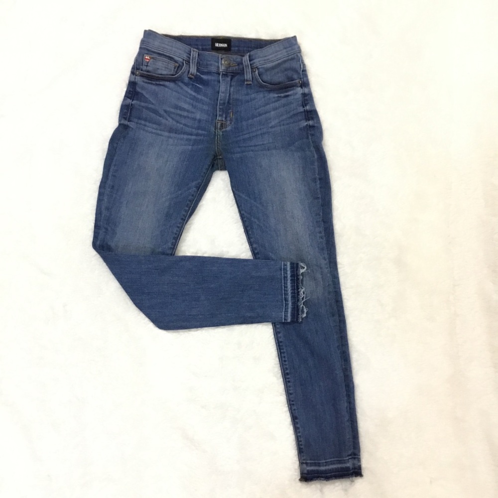 Hudson Natalie Cropped Skinny Released Hem Jeans - Picture 2 of 8